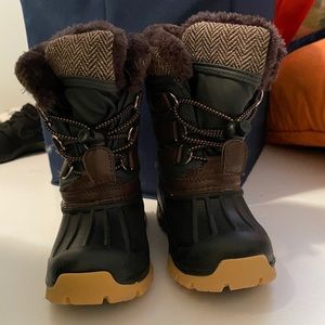 Nova Mountain Snow Boots NWOT